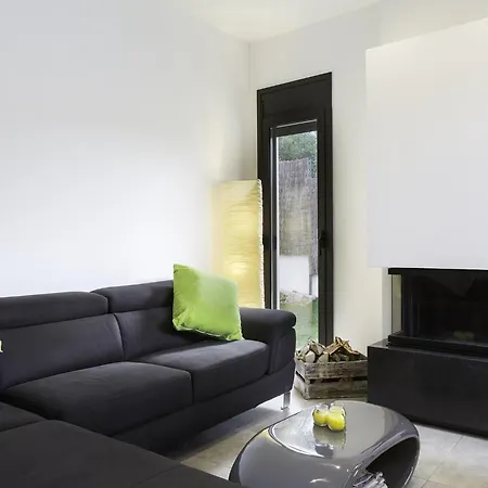 Beautiful Near Cala Montgo Villa *